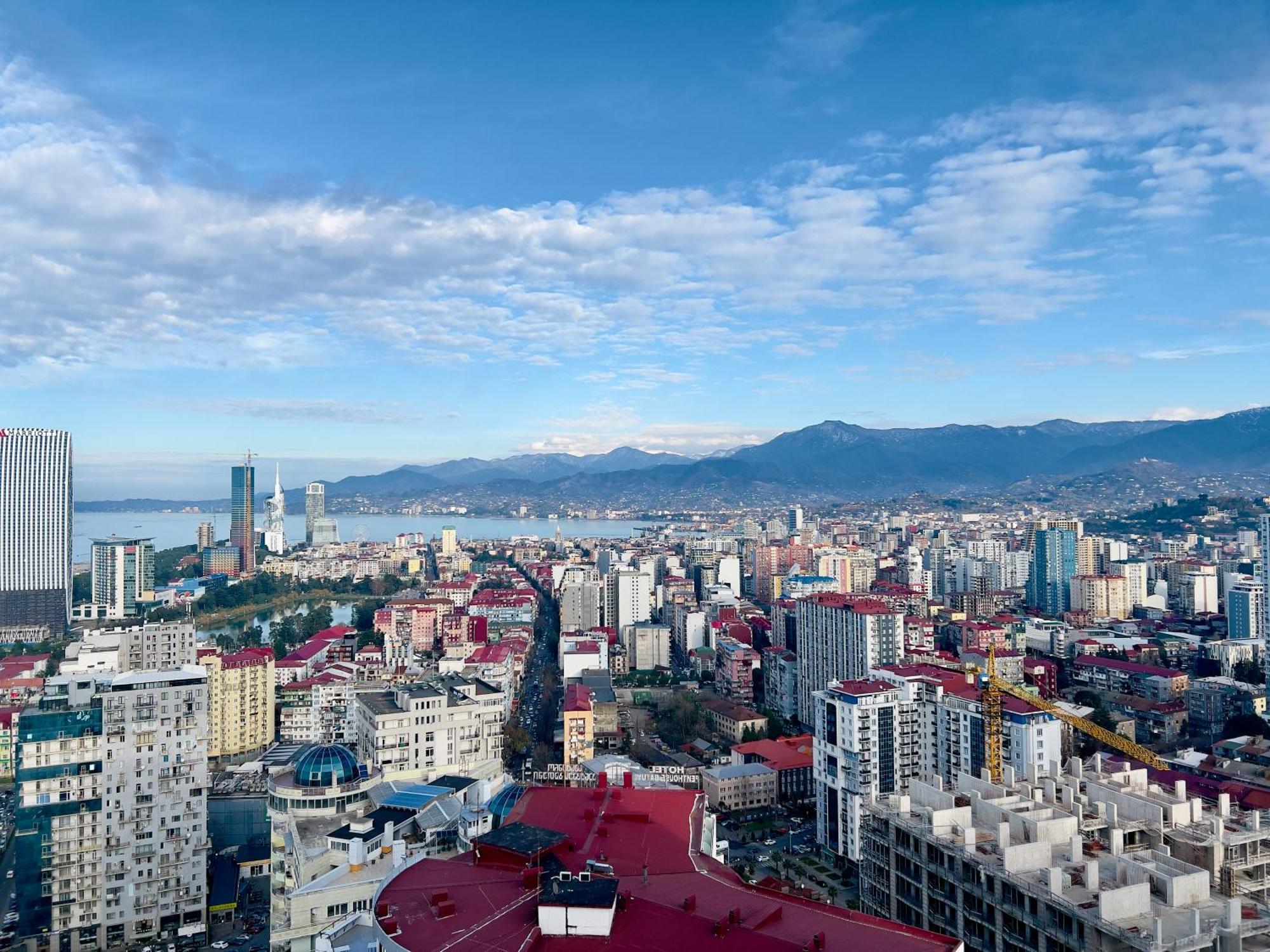 Apartment Mountain & Sea View At Alliance Batumi