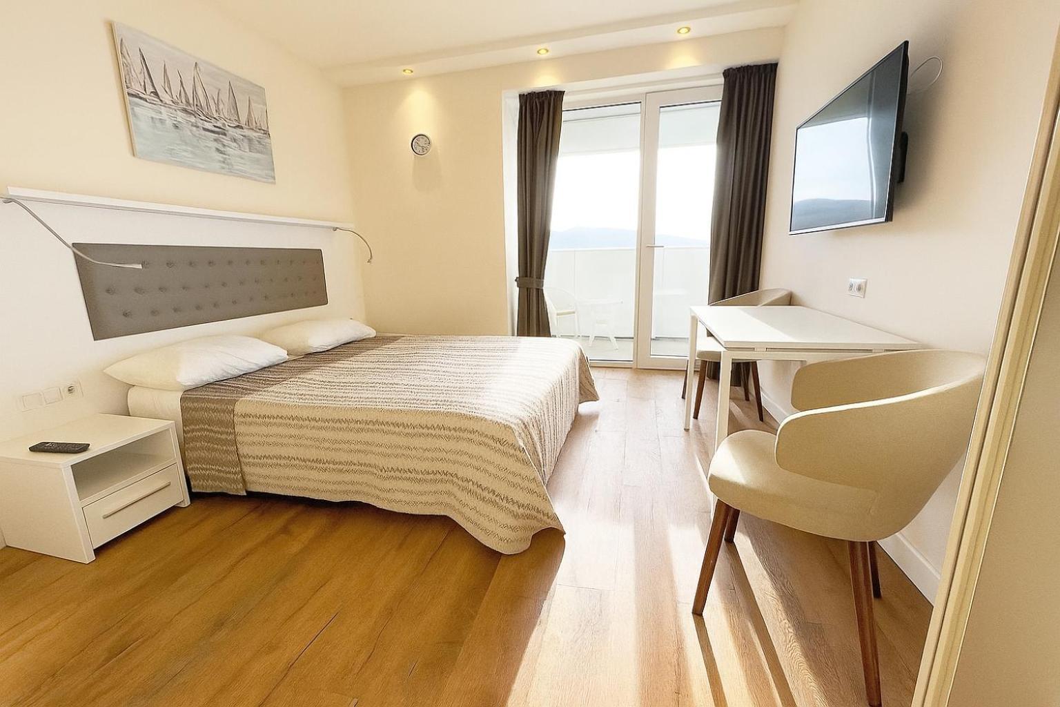 Mountain & Sea View At Alliance